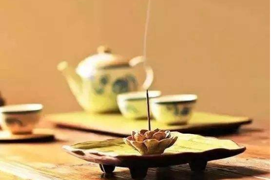 綠茶碧螺春怎么泡簡易步驟，沖泡碧螺春的十二步驟口訣