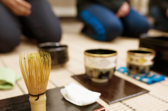 女人喝茶要行扣茶禮嗎，叩茶禮女士能用嗎？