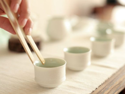 鐵觀音的泡法，水溫100°C最佳第一泡不能喝