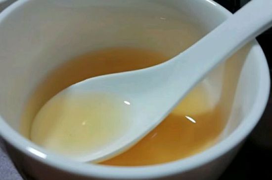 大紅袍第一泡要倒掉嗎，洗茶水需倒掉但第一泡出湯