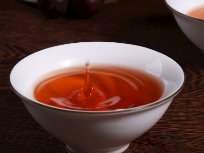 女人長期喝紅茶好不好，女人喝紅茶的功效