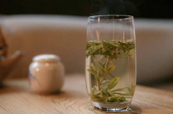 冷泡茶用什么茶葉最好，什么樣的茶適合冷泡？