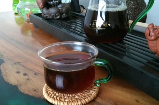 正常下一斤茶葉能喝多久，一個(gè)人一般一個(gè)月喝多少茶葉