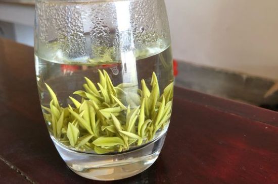 安吉白茶夏天怎么保存，安吉白茶能冷凍儲存嗎？