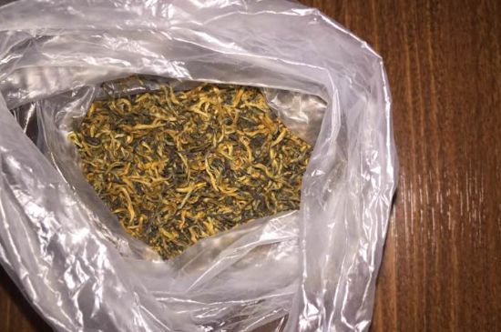 金駿眉染色鑒別帶圖，金駿眉染色如何分辨