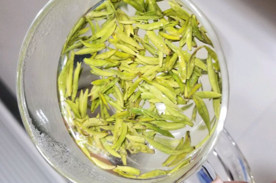 茶葉過期5年了但沒開封，茶葉放久了能喝嗎