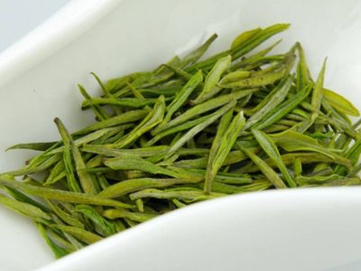 白茶顏色變黃還能喝嗎，發(fā)黃的白茶好不好？