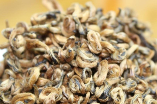 茶葉可以放冰箱嗎，茶需要放冰箱保存嗎