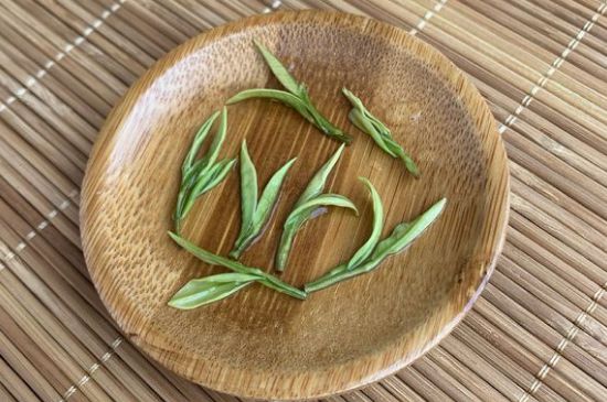 安吉白茶夏天怎么保存，安吉白茶能冷凍儲存嗎？