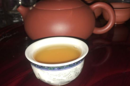 200一斤的茶葉算不算好，兩百一斤買的是中低檔茶