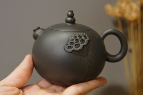 廣西欽州坭興陶可以泡多種茶嗎，坭興陶是一壺一茶嗎?