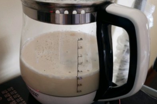 煮茶器和養(yǎng)生壺有什么區(qū)別，養(yǎng)生壺跟煮茶器哪個(gè)實(shí)用好用？