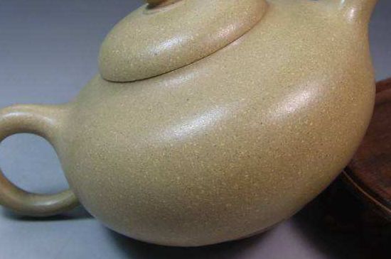 一把真正的本山綠泥壺最低多少錢，什么價格能買到本山綠泥紫砂壺？