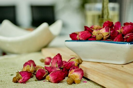 干玫瑰花泡水放幾顆，玫瑰花泡水一次放幾朵？