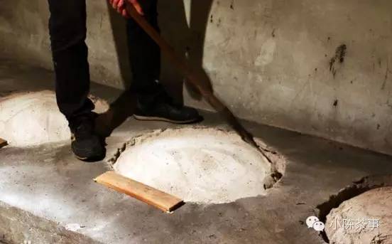 怎樣炭焙巖茶？揭秘武夷巖茶的炭焙技藝