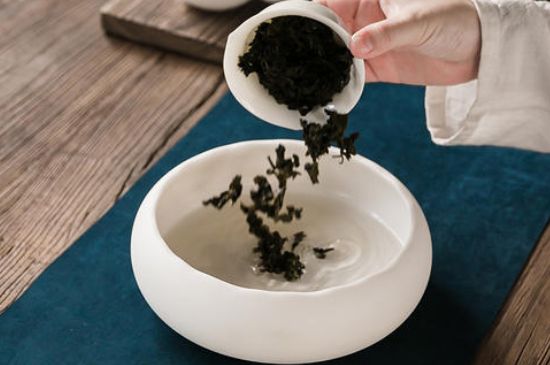 茶洗與茶盂區(qū)別圖片，怎樣使用茶盂和茶洗