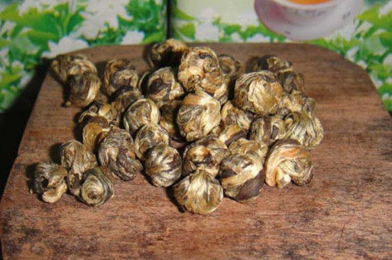 茉莉龍珠一次泡幾顆，茉莉龍珠一一杯放幾顆