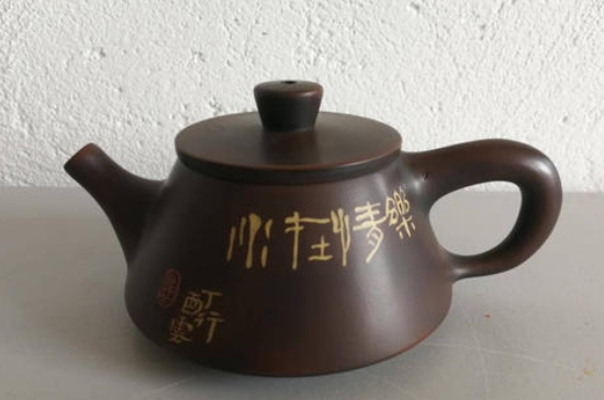 四大名陶哪個(gè)泡茶最好，中國(guó)四大名陶主要泡什么茶？