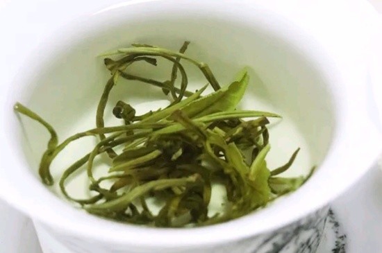 茉莉香珠跟龍珠有什么區(qū)別嗎，茉莉龍珠和茉莉香珠那個好？