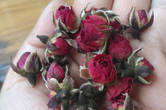 玫瑰花泡水喝的9大禁忌，喝玫瑰花茶有什么禁忌