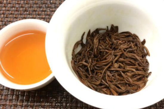新茶和陳茶的區(qū)別，新茶和陳茶的介紹