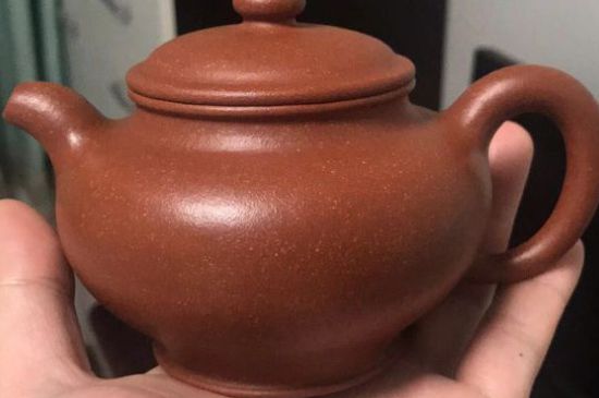 正宗紫砂壺多少錢一套，一套正宗宜興紫砂壺什么價(jià)格