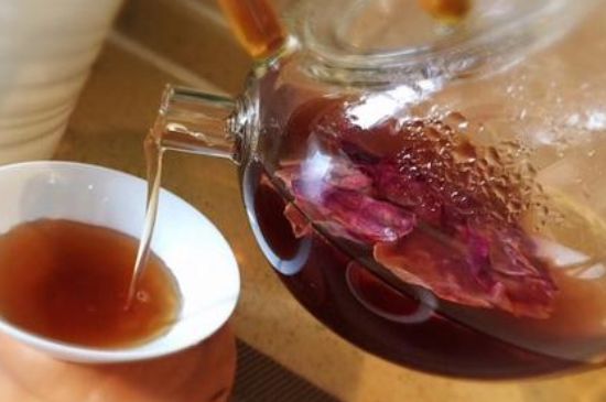 喝玫瑰花茶能祛斑嗎，玫瑰花茶有祛斑的功效嗎？