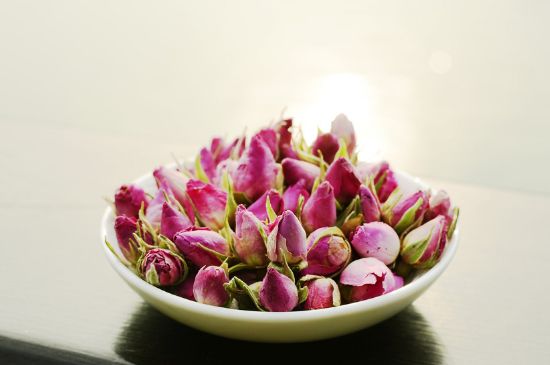 玫瑰花茶怎么泡不開(kāi)，玫瑰花茶泡著不開(kāi)花