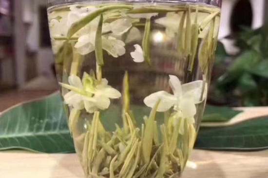 茉莉銀針適合什么人喝，茉莉銀針茶有什么功效