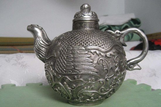 銀壺泡茶后為什么會(huì)變黑，銀壺內(nèi)膽發(fā)黑怎么辦