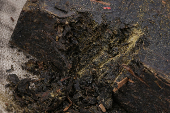 黑茶茯茶保存五大忌，茯茶收藏的注意事項(xiàng)