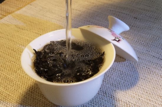 大紅袍茶葉好嗎？大紅袍被譽(yù)為“茶中之王”！