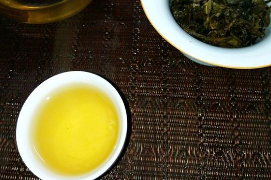 一天什么時候喝黑茶最好，喝黑茶一天最佳時間和季節(jié)