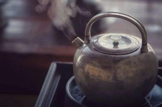 煮茶的步驟圖解，正確的煮白茶方法！