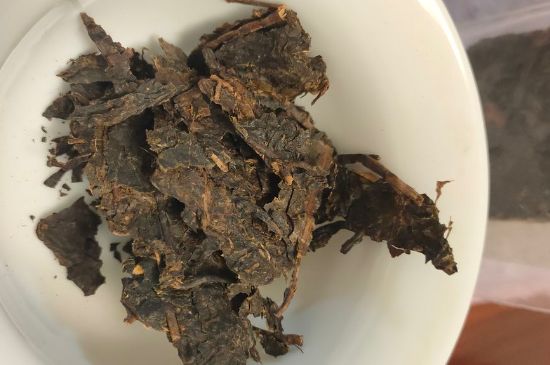 一天什么時候喝黑茶最好，喝黑茶一天最佳時間和季節(jié)