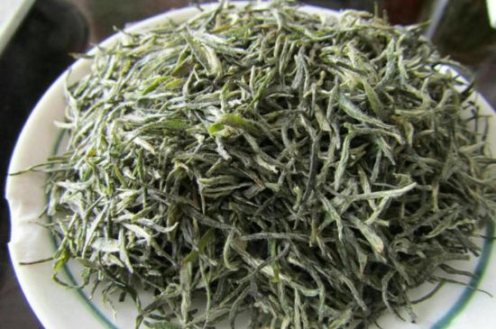 竹葉青和毛尖的區(qū)別，毛尖和竹葉青怎么分辨？