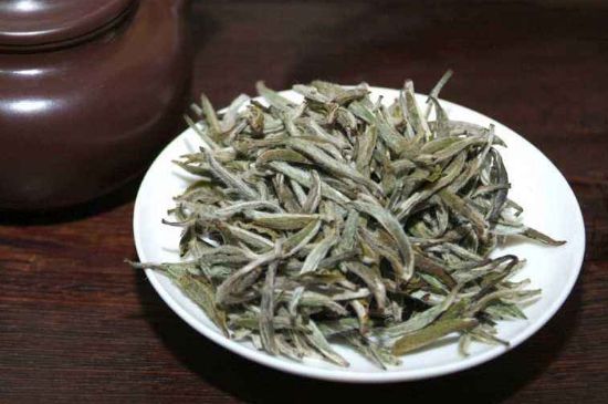 什么人不能喝白茶，白茶不宜什么人喝？