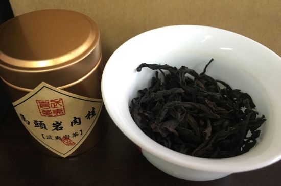 拼配的馬頭巖肉桂，還配叫馬肉嗎？請叫它“馬頭巖大紅袍”