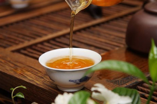 什么茶葉喝起來超級香，什么茶泡出來滿屋濃香?