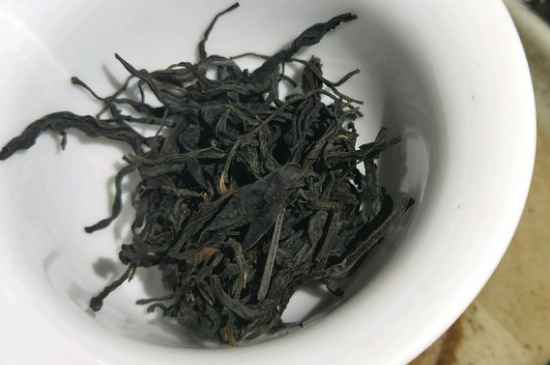 正山小種適合女人喝嗎，女人經常喝正山小種茶好嗎