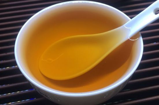 正山小種喝起來苦澀有點酸對嗎，正山小種發(fā)酸有害嗎