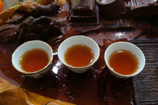 大紅袍四大品種有哪些，大紅袍的種類和著名品種特點(diǎn)介紹