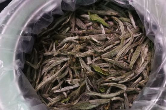 新白毫銀針和老白毫銀針的區(qū)別，新老白毫銀針的品質(zhì)特征