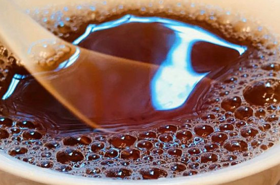 大紅袍煙熏味是好茶嗎，能不能喝對人體有壞處嗎