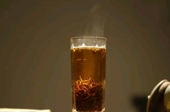 一天3杯紅茶抗癌，常飲紅茶對身體有好處！