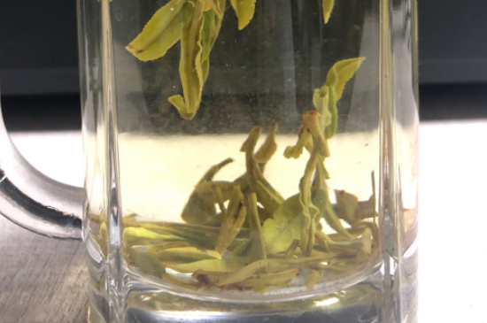 西湖龍井茶頭采和二采區(qū)別，明前龍井一采和二采什么味道？