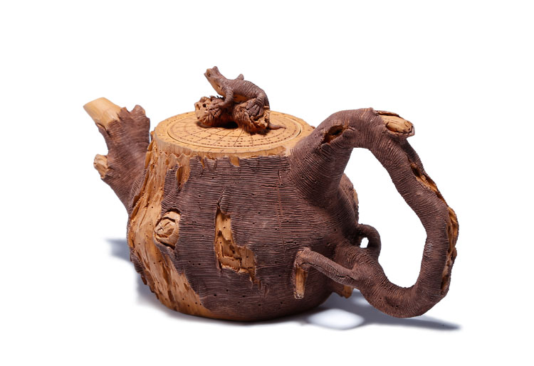 仿木外皮紫砂壺，創(chuàng)意木樁手工雕刻紫砂壺