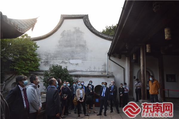 外國駐華使節(jié)一行參觀三坊七巷